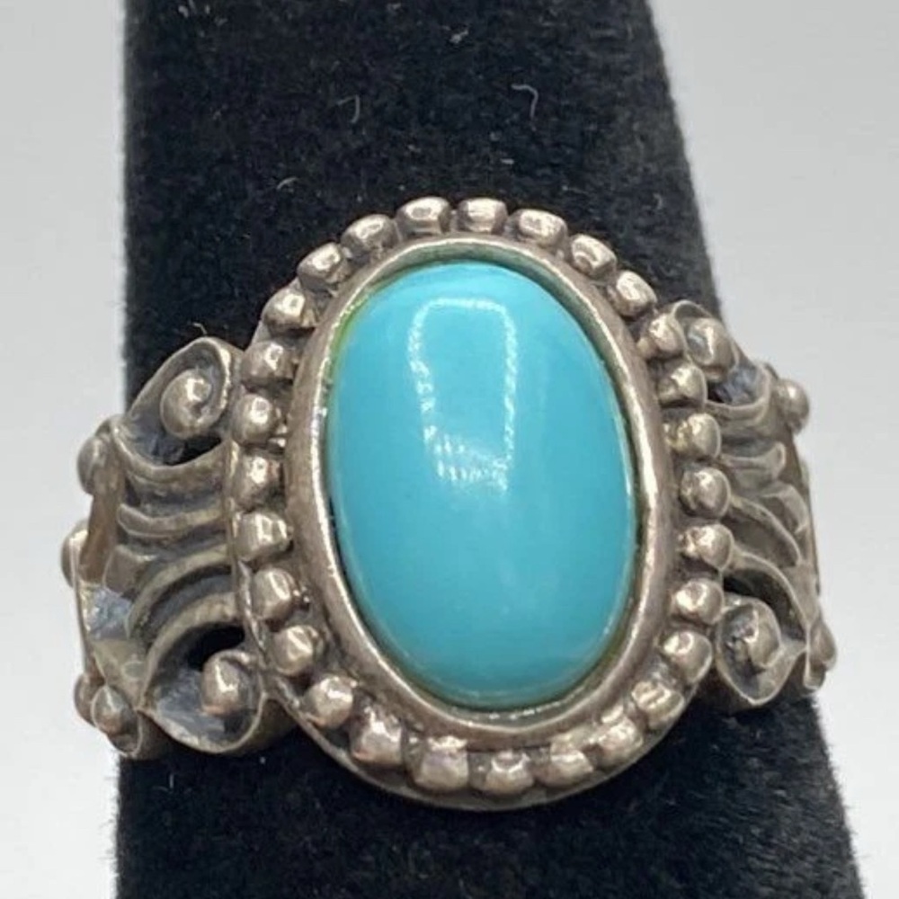 Avon Turquoise and Silver Statement Vintage Ring - Picture 5 of 6
